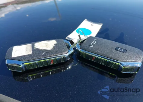 2024 Kia K5 Gt-Line из США, поврежденный, VIN 5XXG64J25RG259373